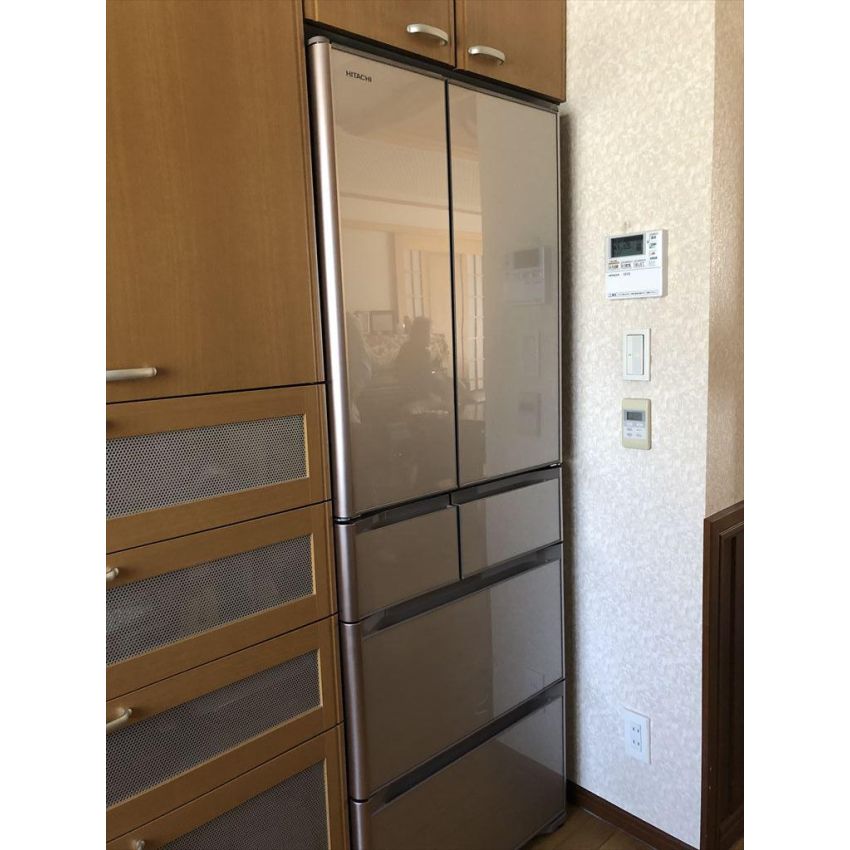 Tủ lạnh HITACHI R-XG48J công nghệ hút chân không | kaku.vn